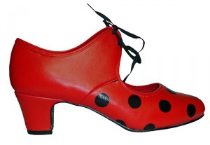 Zapatos de flamenca de niña Olé Tus Zapatos de color coral
